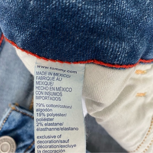 TOMMY | High Rise Straight Ankle Jeans - Picture 15 of 16